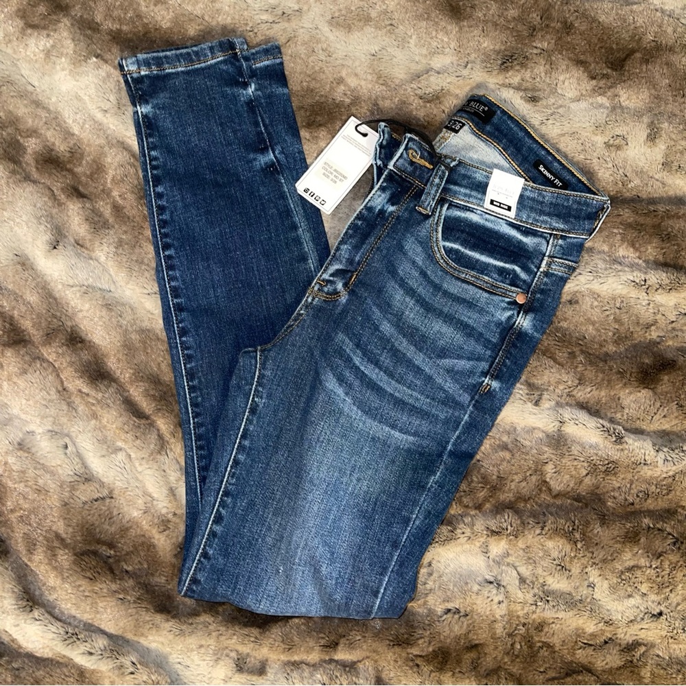 Judy blue sz 3/26 no holes mid rise skinny fit 82252